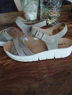 Hush puppies sandalen maat 40, Kleding | Dames, Schoenen, Ophalen, Zo goed als nieuw, Sandalen of Muiltjes