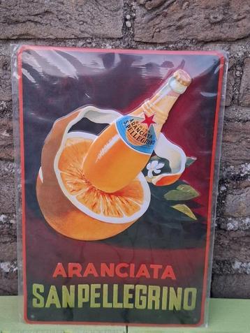 Reclamebord San Pellegrino Aranciata (zeldzaam) beschikbaar voor biedingen