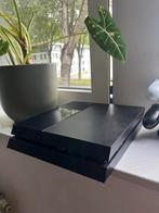 Ps4 + 2 controllers, Spelcomputers en Games, Spelcomputers | Sony PlayStation 4, Ophalen of Verzenden, Zo goed als nieuw, Slim