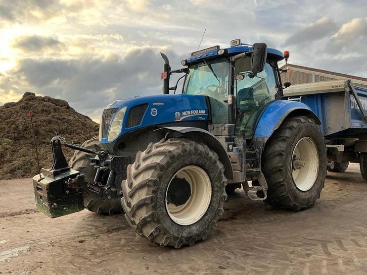 2016 New Holland T7.235 Vierwielaangedreven landbouwtractor, Zakelijke goederen, Agrarisch | Tractoren, New Holland, Gebruikt