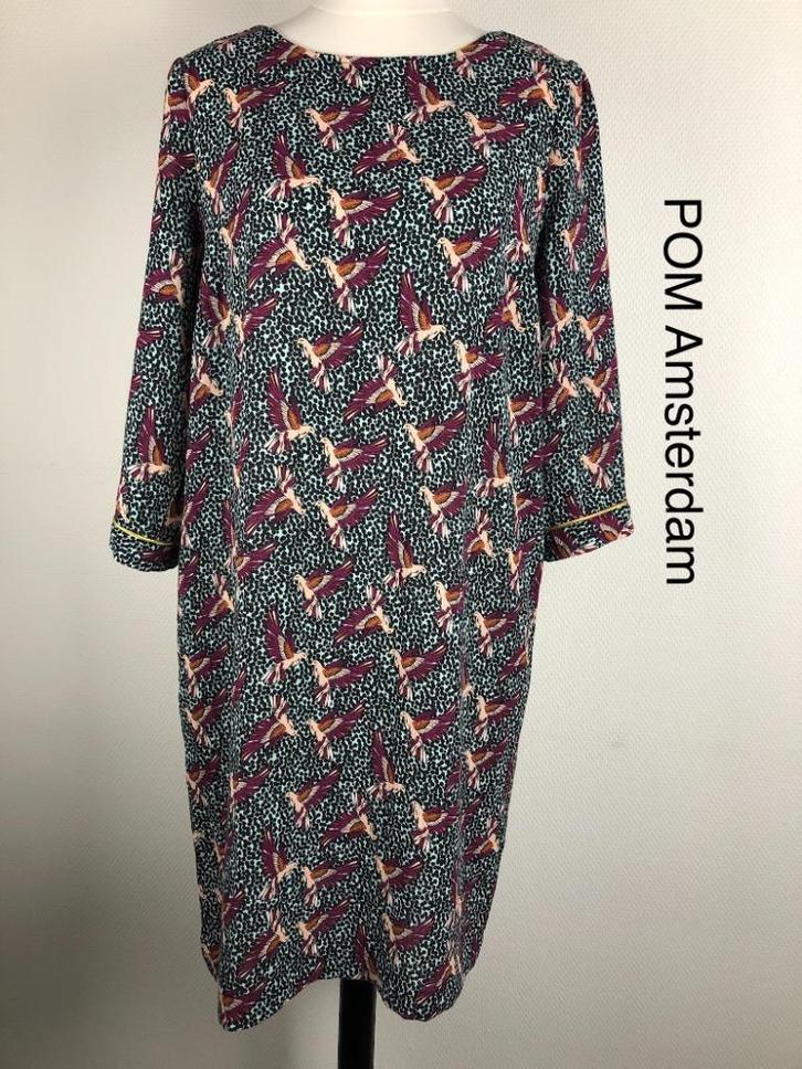 POM Amsterdam Jurk  (mt: 38/40) UR/8569, Kleding | Dames, Jurken, Zo goed als nieuw, Maat 38/40 (M), Blauw, Onder de knie, Ophalen of Verzenden