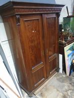 Antieke Kleerkast met Houten Details, Ophalen