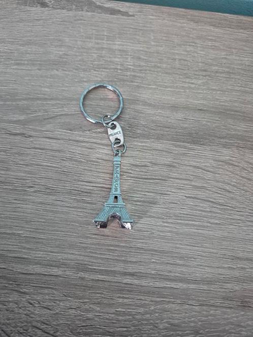 Zilver kleurige eifeltoren sleutelhanger, Verzamelen, Sleutelhangers, Zo goed als nieuw, Ophalen of Verzenden
