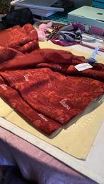 Vespa sjaal, Verzenden