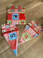 Oud tafelkleed en vlaggetjes sinterklaas, Ophalen of Verzenden, Zo goed als nieuw