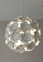 Sfeervolle plafondlamp gemaakt van metaal Witte Bloemen, Ophalen of Verzenden, Zo goed als nieuw, Metaal, Minder dan 50 cm