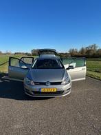 Volkswagen Golf 1.0 TSI 85KW 5D 2016 Grijs, Voorwielaandrijving, Stof, Zwart, 610 kg