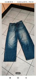 Bershka breed model spijkerbroek matv32/XS, Ophalen of Verzenden, Zo goed als nieuw, Blauw, W27 (confectie 34) of kleiner