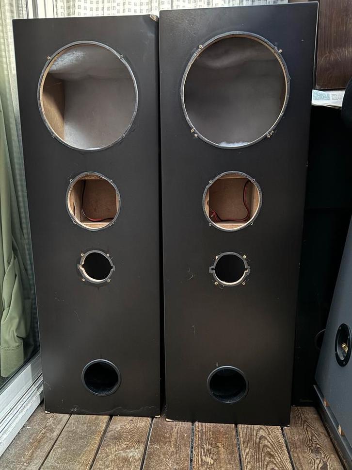 Zelfbouwkasten, gratis, Audio, Tv en Foto, Luidsprekers, Zo goed als nieuw, Front, Rear of Stereo speakers, Minder dan 60 watt