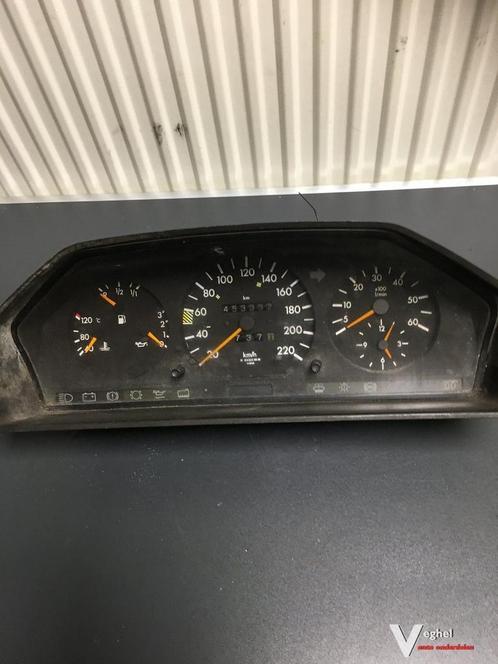 Mercedes W124  1991    Diesel   124 542 6806   Km Tellerklok, Auto-onderdelen, Dashboard en Schakelaars, Gebruikt, Ophalen of Verzenden
