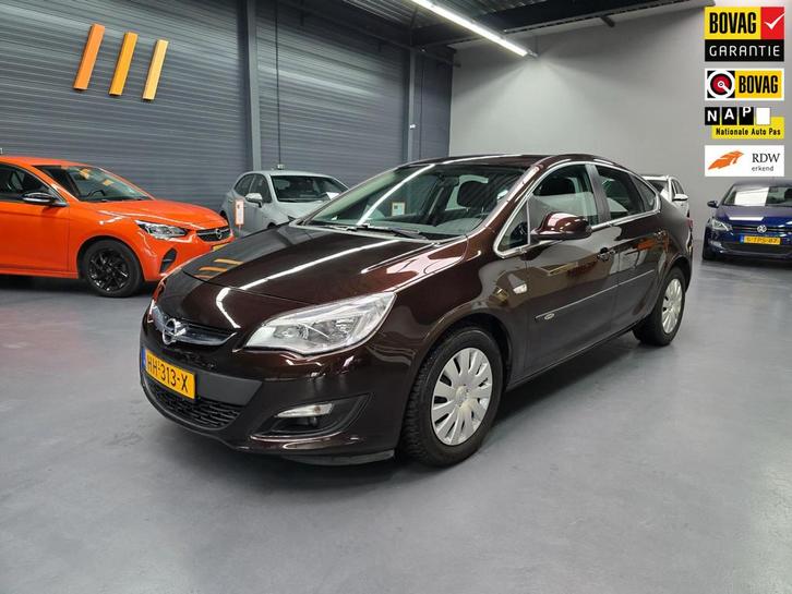 Opel Astra 1.4 Turbo Edition 1E EIGENAAR NAVI BLUETOOTH PARK, Auto's, Opel, Bedrijf, Te koop, Astra, ABS, Airbags, Airconditioning