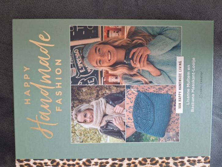 Bastiana Maaskant-Looije - Happy Handmade Fashion, Boeken, Hobby en Vrije tijd, Zo goed als nieuw, Breien en Haken, Ophalen