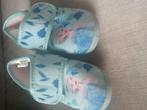 Frozen sloffen amper gedragen maat 25, Kinderen en Baby's, Kinderkleding | Schoenen en Sokken, Ophalen, Zo goed als nieuw, Meisje