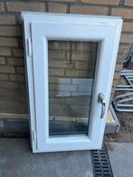 Kunststof raam antraciet grijs - 91x54cm, Kunststof, Raamkozijn, Zo goed als nieuw, Minder dan 75 cm