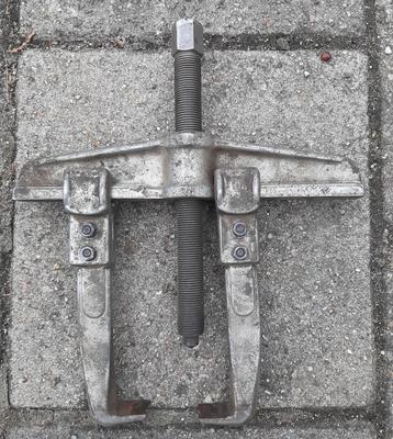 Baidur Poulietrekker - Vintage Gereedschap beschikbaar voor biedingen