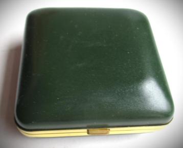 Wekker~Lumen~Reiswekker~Opklapbaar~Vintage Groen wekkertje beschikbaar voor biedingen