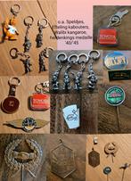 Speldjes, sleutelhangers Efteling, Walibi, pins, bevrijding!, Ophalen of Verzenden, Zo goed als nieuw