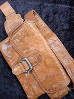 Leren vintage/ festival heuptasje, Ophalen of Verzenden, Zo goed als nieuw, Zwart