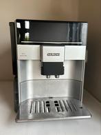 Siemens eq.6 s300 bonenmachine koffiemachine cappucino, Ophalen of Verzenden, Zo goed als nieuw