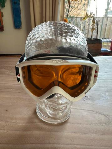 In zeer nette staat, prachtige Uvex skibril kind Speedy Pro beschikbaar voor biedingen