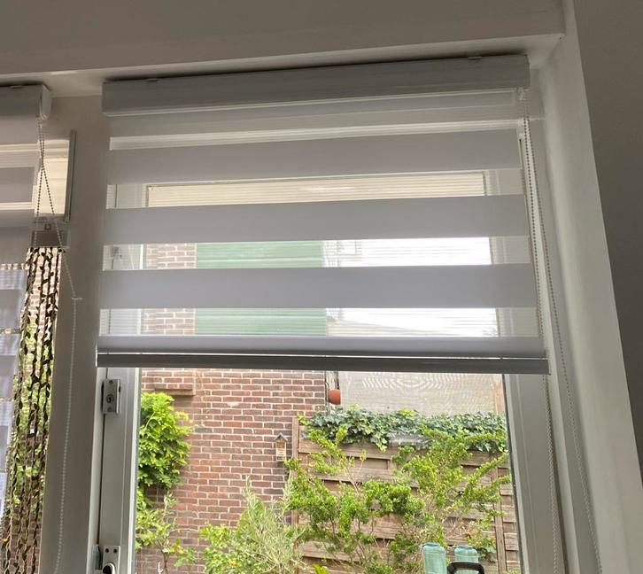 Wit Duo rolgordijn 80cm breed, 1.80m hoog, Huis en Inrichting, Stoffering | Gordijnen en Lamellen, Gebruikt, 150 tot 200 cm, 50 tot 100 cm