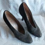 UNISA, grijs/groene suede pumps, maat 39, nieuwstaat, Kleding | Dames, Schoenen, Dansschoenen, Ophalen of Verzenden, Zo goed als nieuw