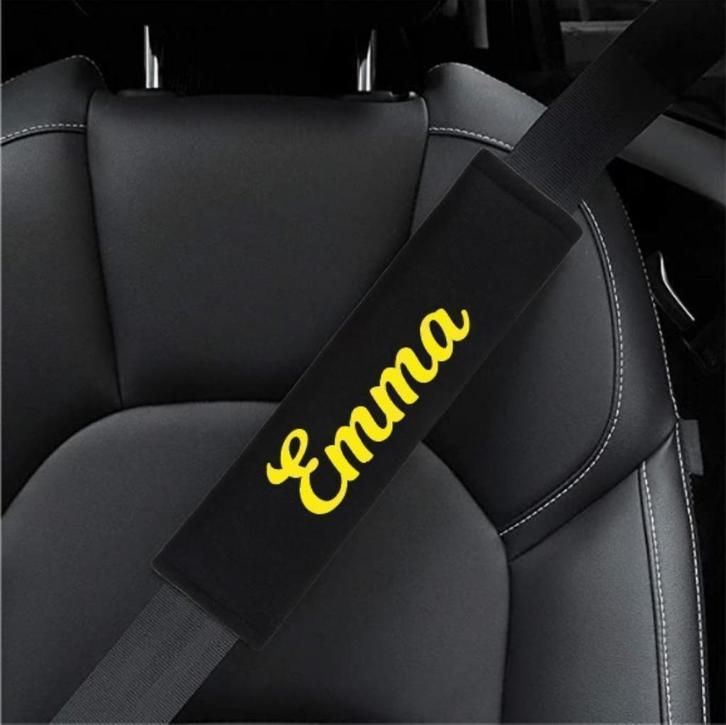 Gordelhoes / gordelbeschermer met naam, automerk of logo., Auto diversen, Auto-accessoires, Nieuw, Ophalen of Verzenden