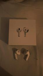 AirPods 4 met doos, Ophalen of Verzenden, Gebruikt, In oorschelp (earbud), Bluetooth