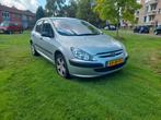 Peugeot 307 1.6 Nieuwe APK|LM velgen|Lage KM|Trekhaak, Voorwielaandrijving, 4 cilinders, 610 kg, Handgeschakeld