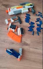 Nerf Hasbro N strike/slingstrike met veel pijltjes, Kinderen en Baby's, Speelgoed | Buiten | Actiespeelgoed, Ophalen of Verzenden