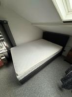 Boxspring bed met matras, Huis en Inrichting, Ophalen, Gebruikt, Grijs, 140 cm