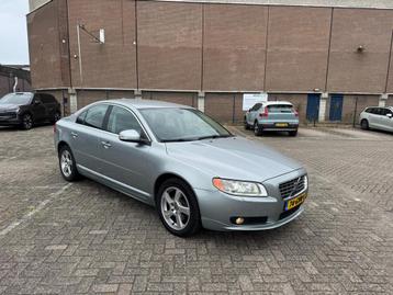 Volvo S80 2.4 D5 Summum beschikbaar voor biedingen