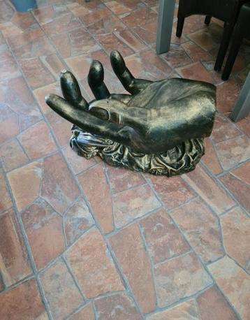 Salontafel  beschikbaar voor biedingen