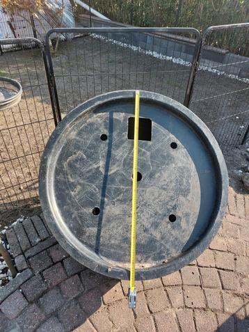 Mastellone vijverbak 150 liter + afdekplaat beschikbaar voor biedingen