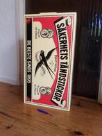 Luciferdoos De Zwaluw (groot), Verzamelen, Ophalen of Verzenden, Zo goed als nieuw, Luciferdoosjes of -merken