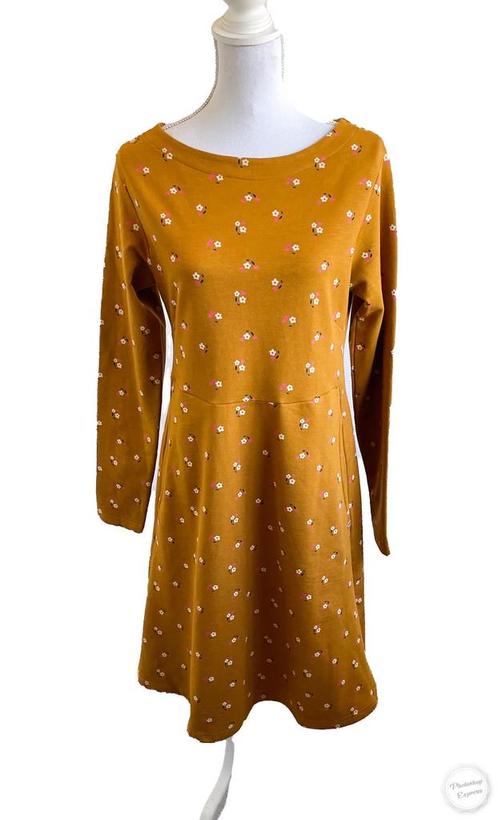 Mooie jurk van Danefae S/M, Kleding | Dames, Jurken, Zo goed als nieuw, Maat 38/40 (M), Overige kleuren, Knielengte, Ophalen of Verzenden