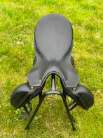 Dresuurzadel prestige, passion K dressage, 18” monoblad, Dieren en Toebehoren, Paarden en Pony's | Zadels, Ophalen, Zo goed als nieuw