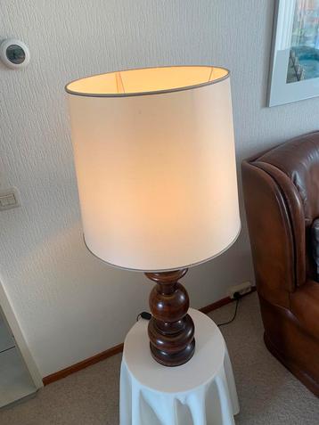 Schemerlampen 2 stuks beschikbaar voor biedingen