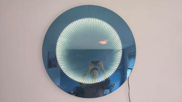 Infinity mirror , spiegel met tunnel effect beschikbaar voor biedingen