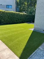 Kunstgras/met mosdraad/echtlijkend/op voorraad/5 breed/4 bre