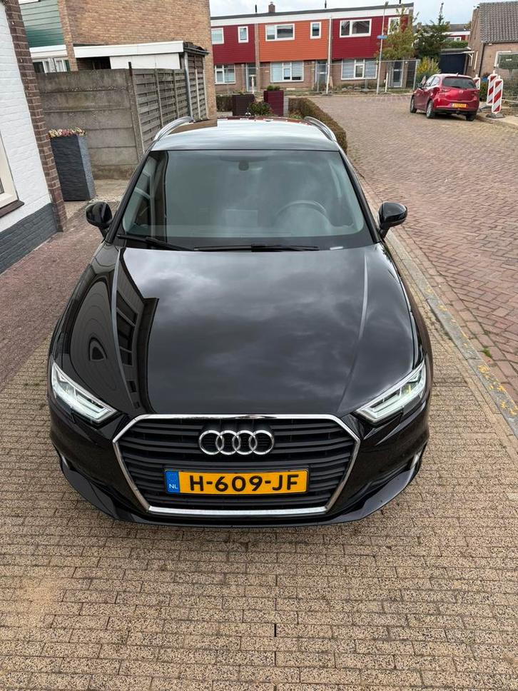 Audi A3 1.0 Tfsi 116pk S Tronic 2020 Zwart, Auto's, Audi, Particulier, Airbags, Airconditioning, Alarm, Apple Carplay, Bluetooth