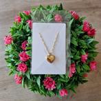 Goudkleurige rvs ketting. 'Klein hart', Ophalen of Verzenden, Zo goed als nieuw, Goud, Overige materialen
