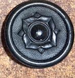 Oude knoop Zeeuws zwart diameter 2,5 cm. Klederdracht, Verzenden