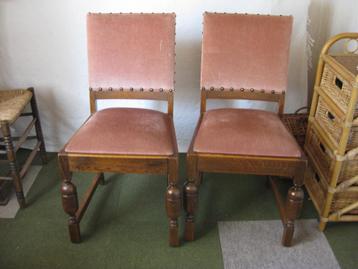  stoelen beschikbaar voor biedingen