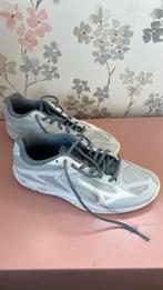 Mizuno binnenschoenen maat 40, Ophalen of Verzenden, Zo goed als nieuw, Schoenen