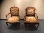 Antieke stoelen fauteuils louis xv zelfgeborduurd €60 pst, Antiek en Kunst, Ophalen