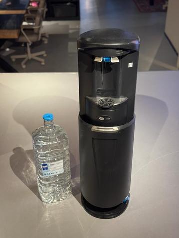Waterkoeler van Eden – Nieuw, incl. water fles (Crystal Moun beschikbaar voor biedingen