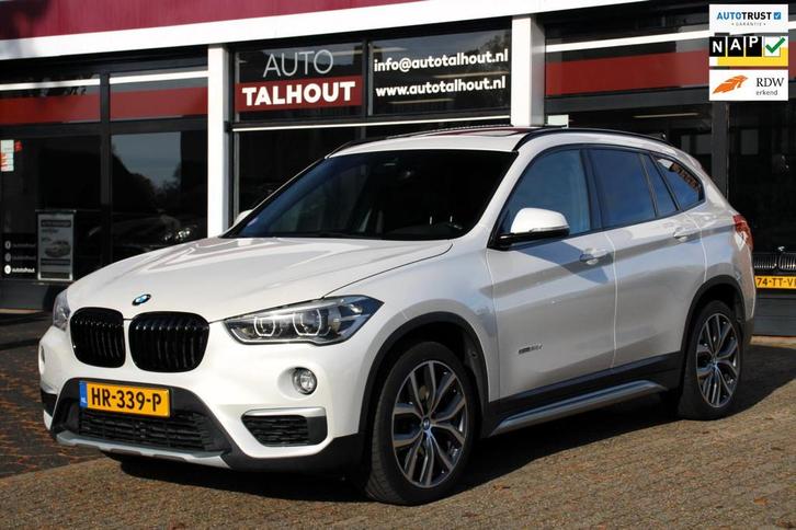 BMW X1 SDrive20i Centennial High Executive - PANORAMADAK, HE, Auto's, BMW, Bedrijf, Te koop, X1, ABS, Achteruitrijcamera, Airbags