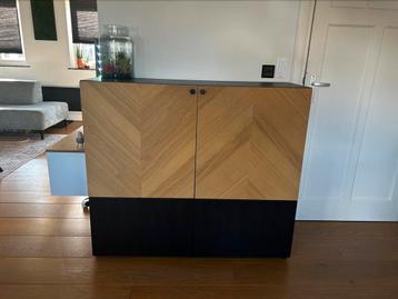 Ikea kast beschikbaar voor biedingen