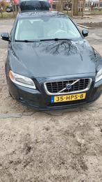 Volvo V70 2.0 2009 Grijs, Auto's, Voorwielaandrijving, 145 pk, Beige, 4 cilinders
